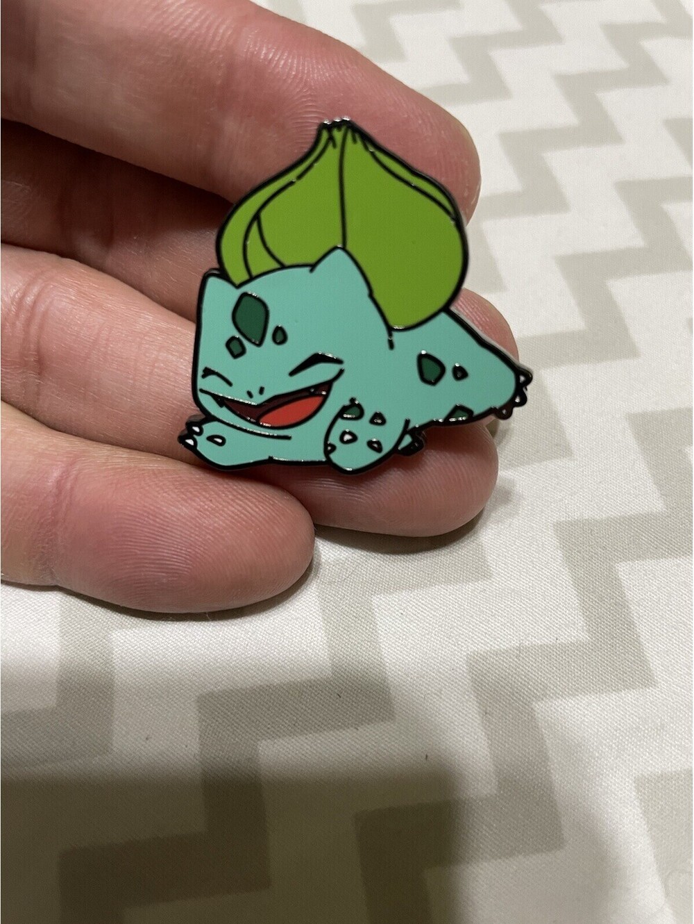 Pokémon Cute Bulbasaur Enamel lapel pin badge brooch for backpack hats